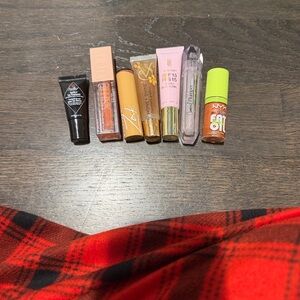 NYX Lip Oil - Vibrant Orange